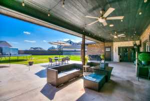 7125 Club Creek Lane (33)