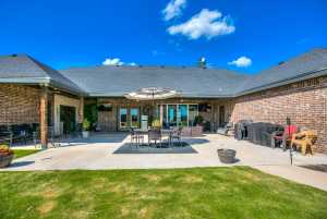 7125 Club Creek Lane (34)