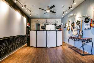 7125 Club Creek Lane (36)