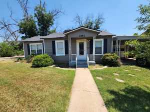 1951 W Twohig Ave