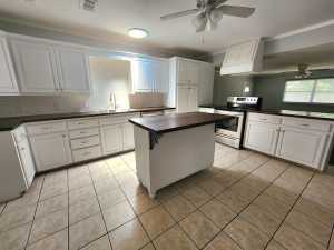1951 W Twohig Ave (5)