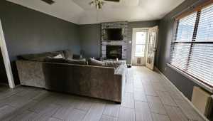 1417 Hillary Court (2)