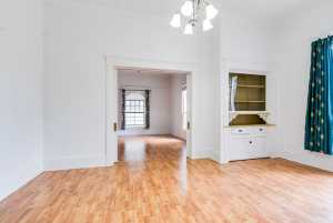 704 N Broadway St (8)