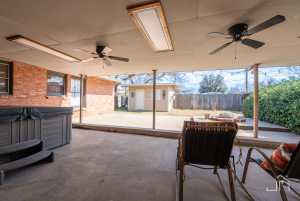 2825 W Twohig Ave (38)