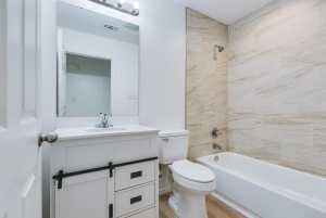 262 E 23rd St (15)