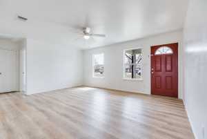 262 E 23rd St (8)