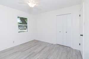 2007 Stanton St (23)