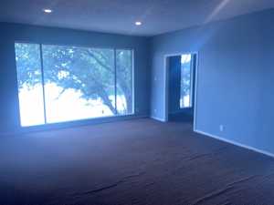 415 W Twohig Ave (18)