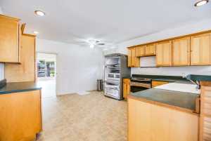 810 N 6th St (32)