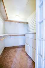 810 N 6th St (70)