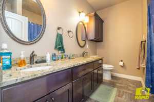 1901 Pine Valley St (32)