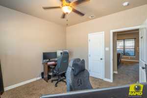 1901 Pine Valley St (36)