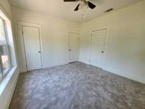 15 N Jackson Ave (10)