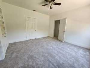15 N Jackson Ave (12)
