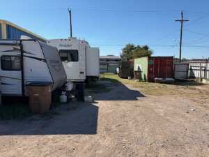 1426 S Chadbourne St (11)