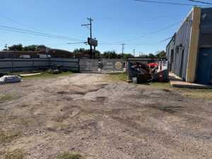 1426 S Chadbourne St (14)