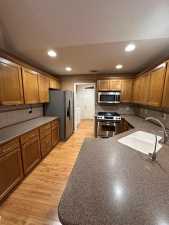 4230 Green Meadow Dr (21)