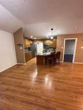 4230 Green Meadow Dr (24)