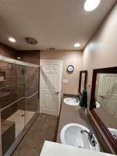 4230 Green Meadow Dr (32)