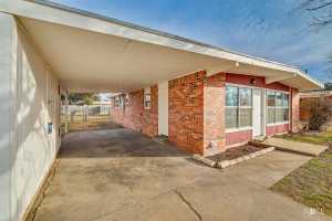 2722 Southwestern Ave (7)