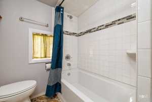 2515 Woodlawn Dr (17)