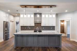 1906 Colonial Dr (13)