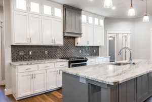 1906 Colonial Dr (14)