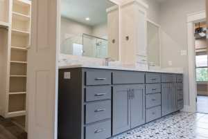 1906 Colonial Dr (20)