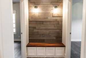 1906 Colonial Dr (24)