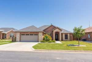 1906 Colonial Dr (3)
