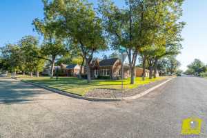 1426 Shafter St (53)