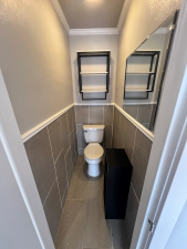 121 N Madison St (8)