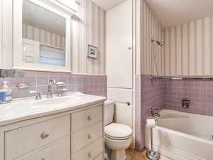 2402 Live Oak St (22)