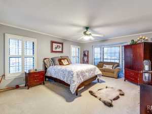 2402 Live Oak St (23)