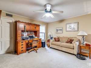 2402 Live Oak St (27)