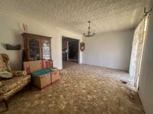 1009 E 6th St (2)