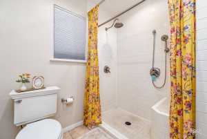 2735 Southland Blvd (20)