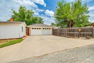 2735 Southland Blvd (32)