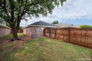 4106 Green Meadow Dr (28)