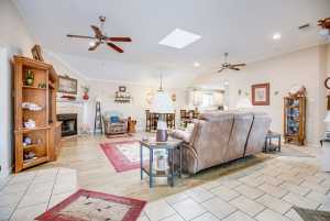 4302 Green Meadow Dr (8)