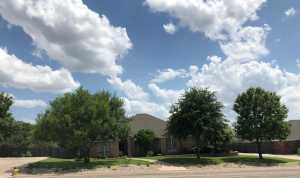 1209 Ashford Dr (2)