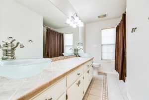 6026 Warwick Dr (40)