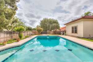 6026 Warwick Dr (47)