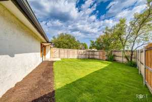 3610 Southland Blvd (33)
