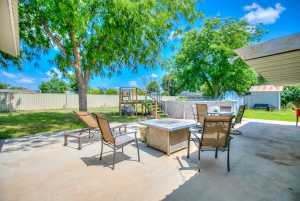 1010 Ave D (23)