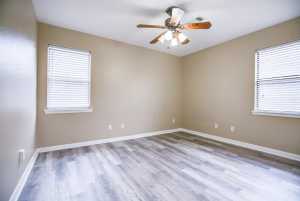1001 Ave D (27)