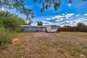 2316 Glenwood Dr (24)