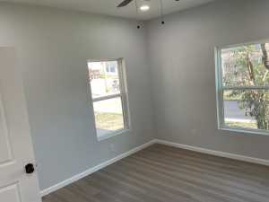 709 E Harris Ave (11)