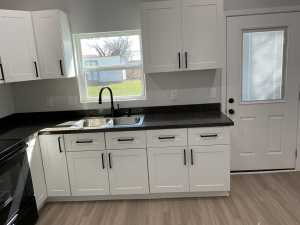 709 E Harris Ave (8)