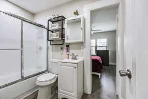 419 E 29th St (16)
